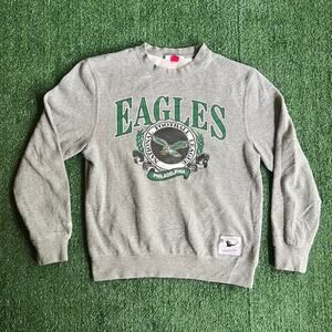 Throwback Philadelphia Eagles Mitchell & Ness Sweatshirt - Men’s Small